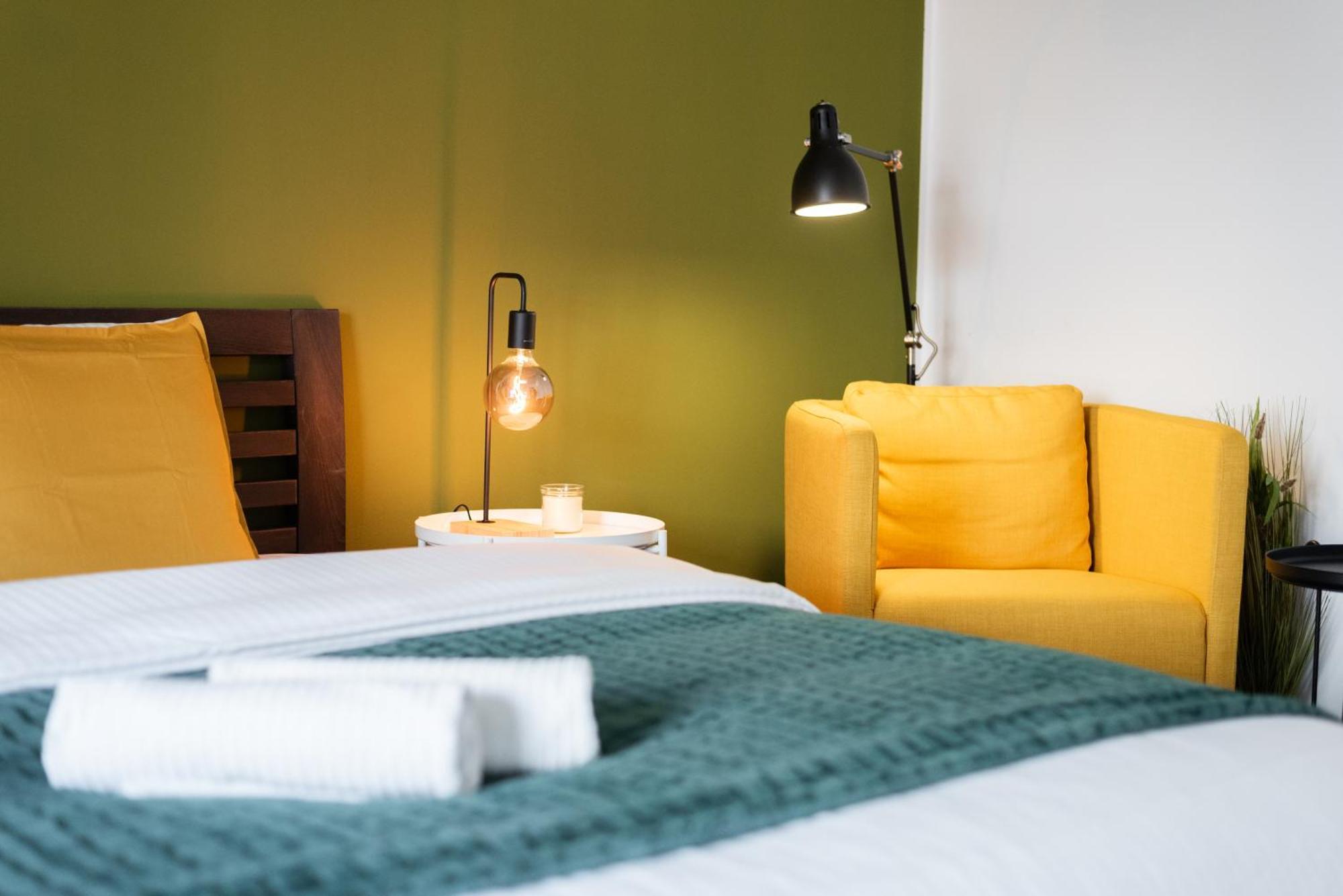 Spacious Apartments Near Karlin Square Πράγα Εξωτερικό φωτογραφία
