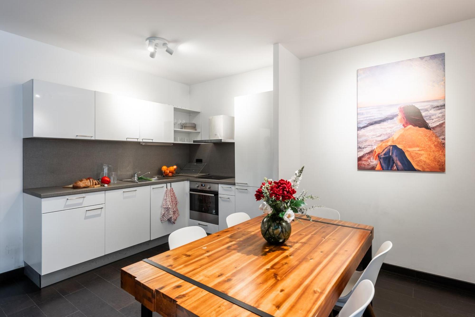Spacious Apartments Near Karlin Square Πράγα Εξωτερικό φωτογραφία