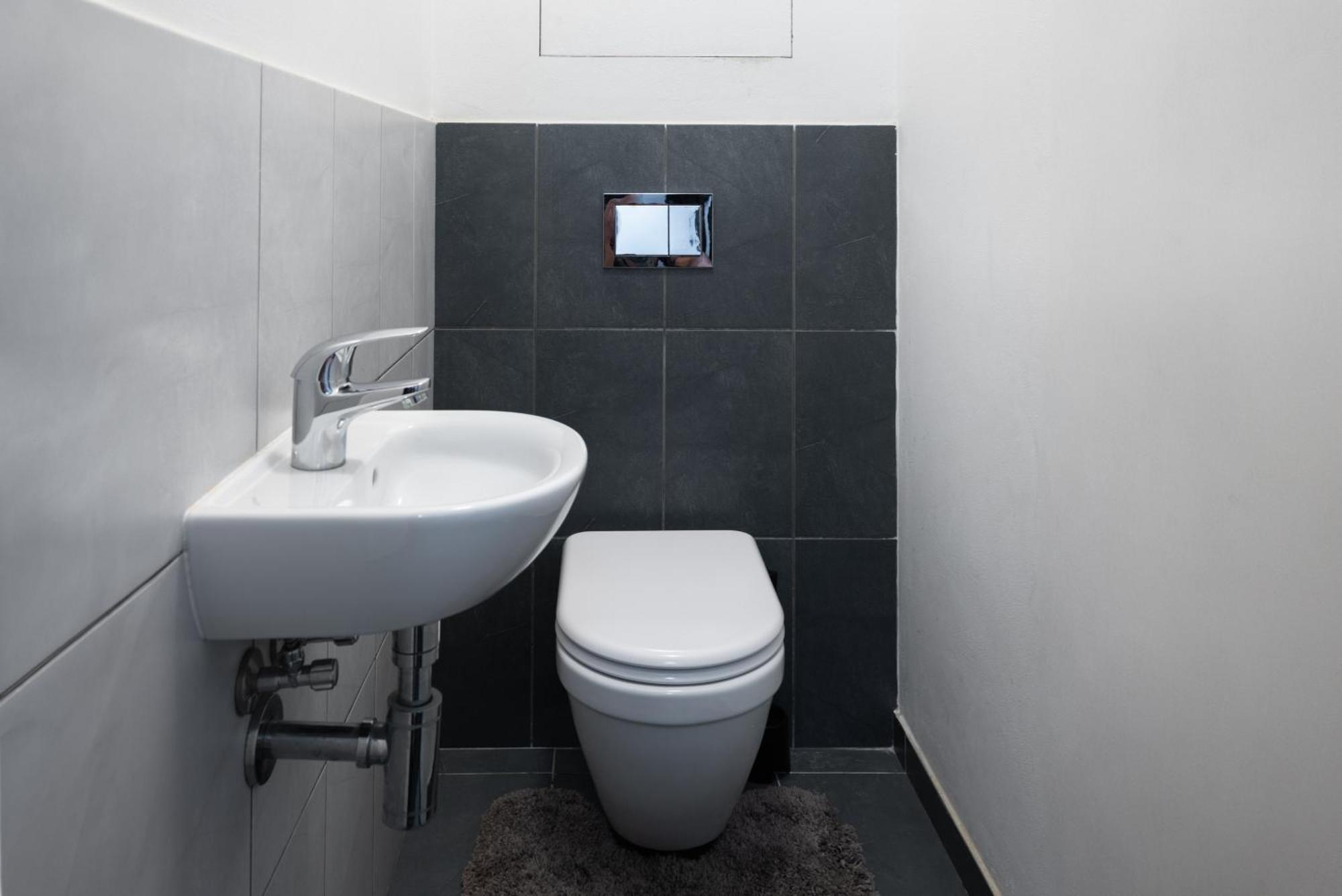 Spacious Apartments Near Karlin Square Πράγα Εξωτερικό φωτογραφία