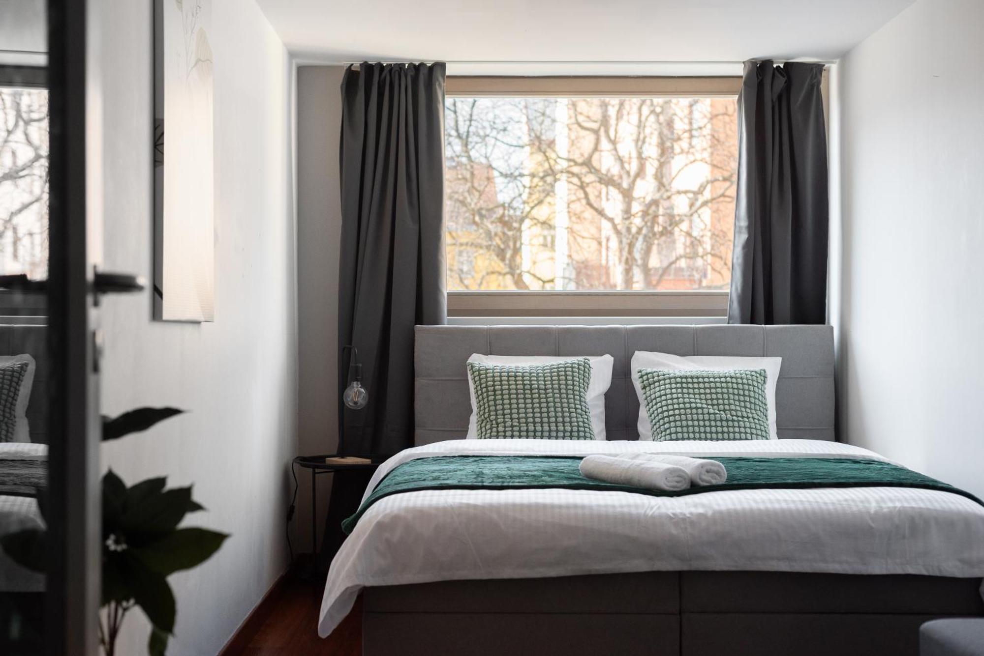 Spacious Apartments Near Karlin Square Πράγα Εξωτερικό φωτογραφία