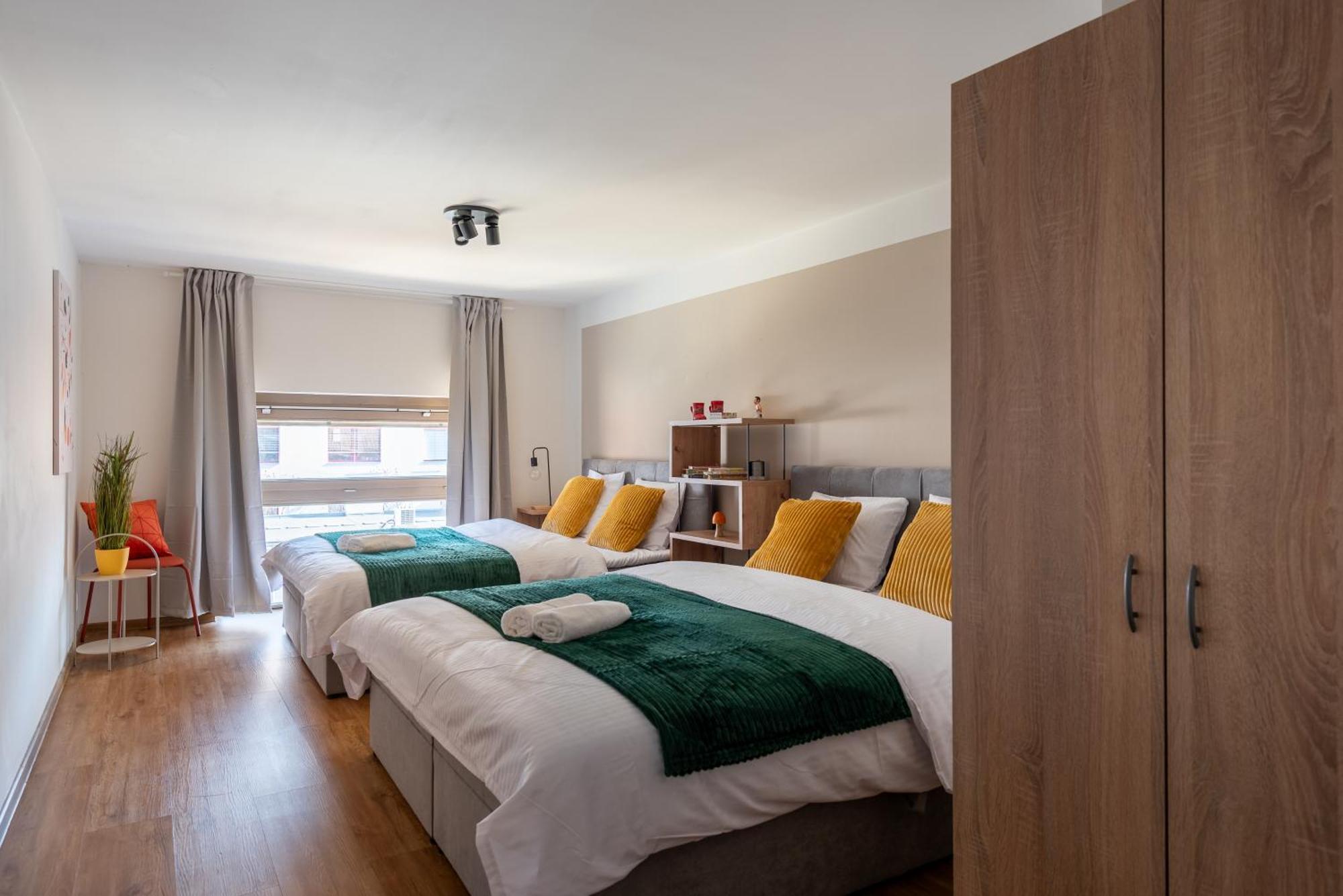 Spacious Apartments Near Karlin Square Πράγα Εξωτερικό φωτογραφία