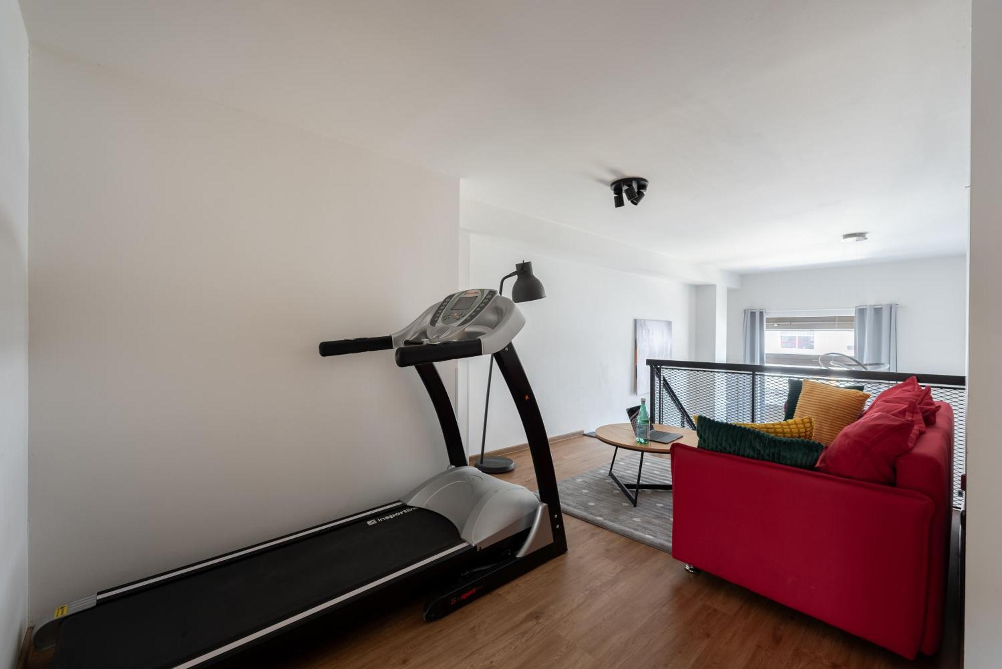 Spacious Apartments Near Karlin Square Πράγα Εξωτερικό φωτογραφία