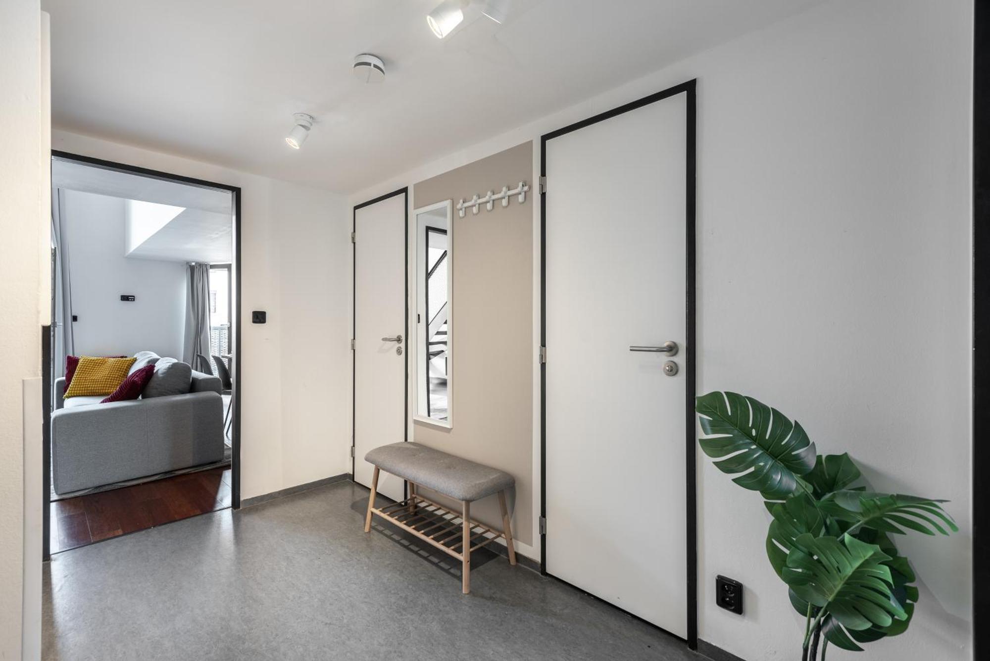 Spacious Apartments Near Karlin Square Πράγα Εξωτερικό φωτογραφία