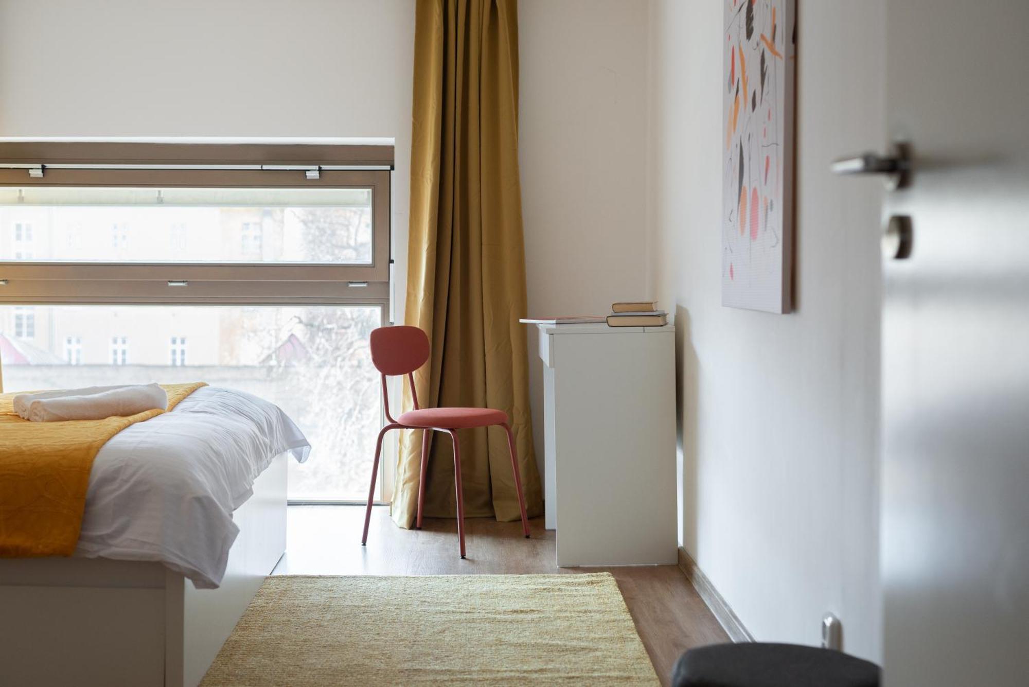 Spacious Apartments Near Karlin Square Πράγα Εξωτερικό φωτογραφία