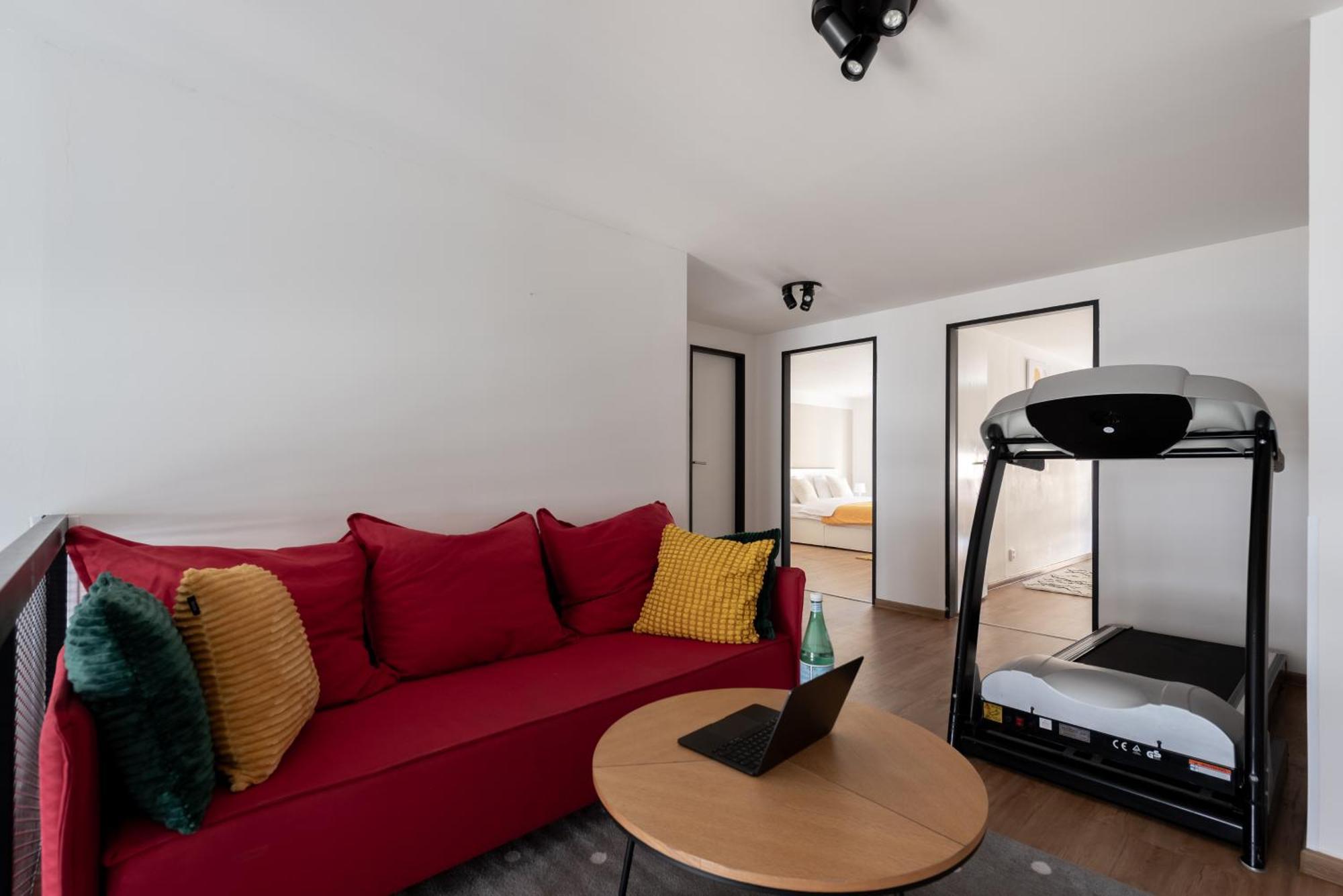 Spacious Apartments Near Karlin Square Πράγα Εξωτερικό φωτογραφία