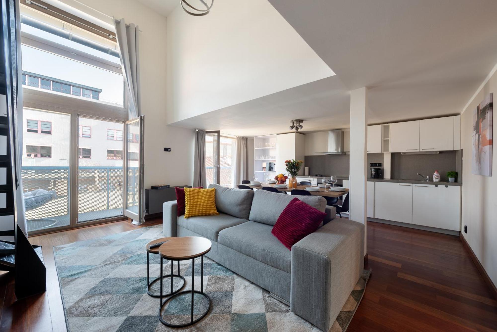 Spacious Apartments Near Karlin Square Πράγα Εξωτερικό φωτογραφία