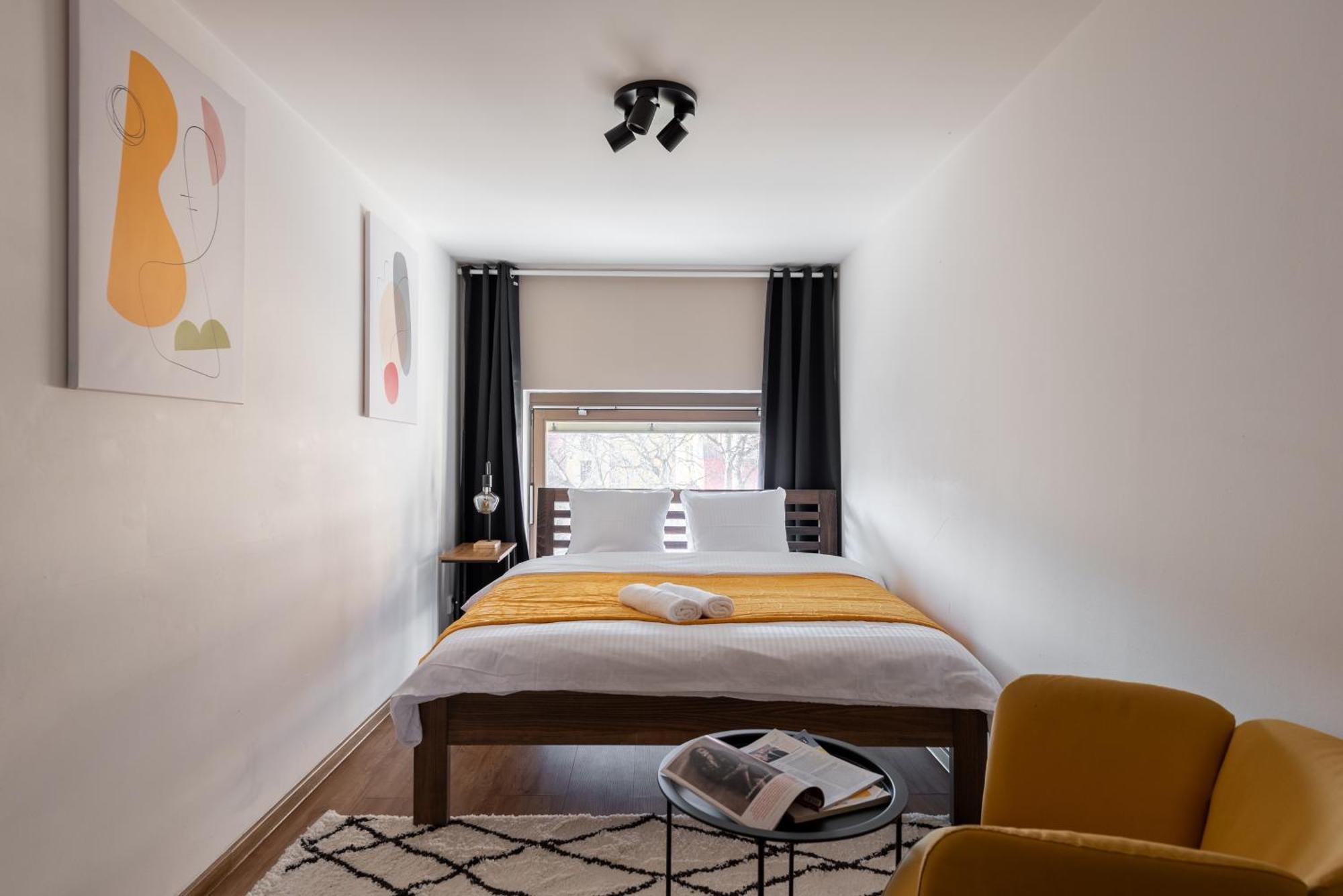Spacious Apartments Near Karlin Square Πράγα Εξωτερικό φωτογραφία